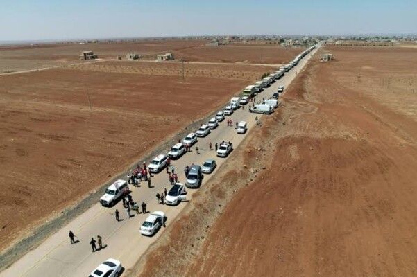 "سانا": دخول قافلة مساعدات إنسانية جديدة تضم 10 شاحنات إلى محافظة السويداء عبر ممر في ريف درعا