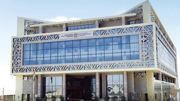 «الموارد البشرية والتوطين» تنظم 50 يوماً مفتوحاً للتوظيف