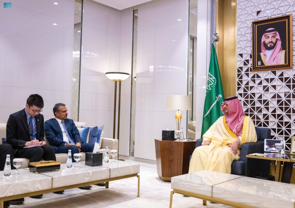 أخبار من السعودية.. وزير الداخلية يبحث الموضوعات المشتركة مع سفير سنغافورة لدى المملكة
