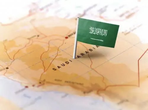 مع بدء العد التنازلي.. توضيح جديد لمصير عوائل المقيمين في السعودية بعد انتهاء المهلة المحددة لمغادرة تأشيرات الزيارة