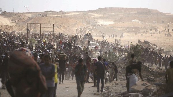 مدير «أوتشا» في فلسطين لـ«الاتحاد»: أزمة الوقود تهدد بتوقف الخدمات الحيوية في غزة