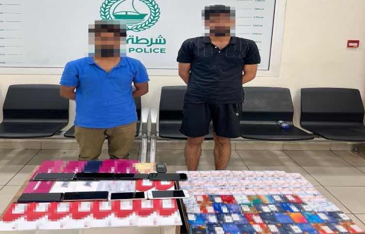 الامارات | شرطة دبي تُلقي القبض على مُحتالين استغلا حسابات بنكية