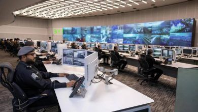 911 يتلقى 93 ألف مكالمة خلال يوم واحد