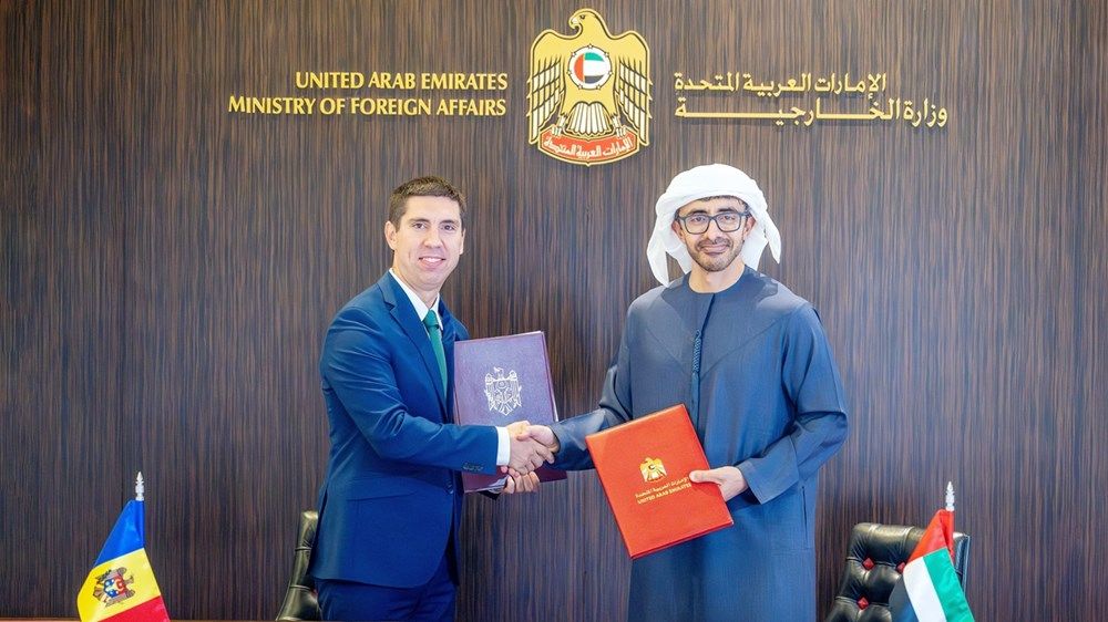 عبدالله بن زايد يستقبل نائب رئيس الوزراء وزير الخارجية المولدوفي
