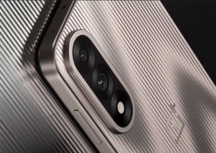 تكنولوجيا: تسريب يكشف مميزات رئيسية في OnePlus 15R تشمل شاشة 165 هرتز ومعالج Snapdragon 8 Elite