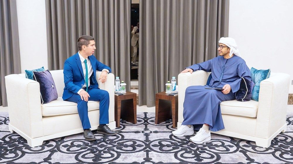 عبدالله بن زايد يستقبل نائب رئيس الوزراء وزير الخارجية المولدوفي