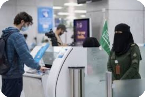 الداخلية السعودية تبشر هذه المهن والجنسيات: اعفاء كامل من رسوم الاقامة لـ7 مهن و 4 جنسيات.. إليك التفاصيل