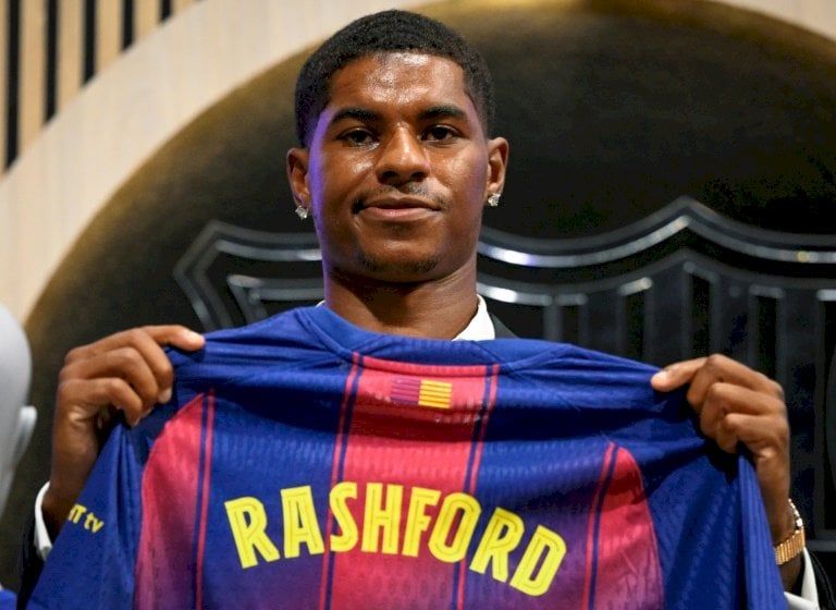 راشفورد يسجّل أول أهدافه مع برشلونة