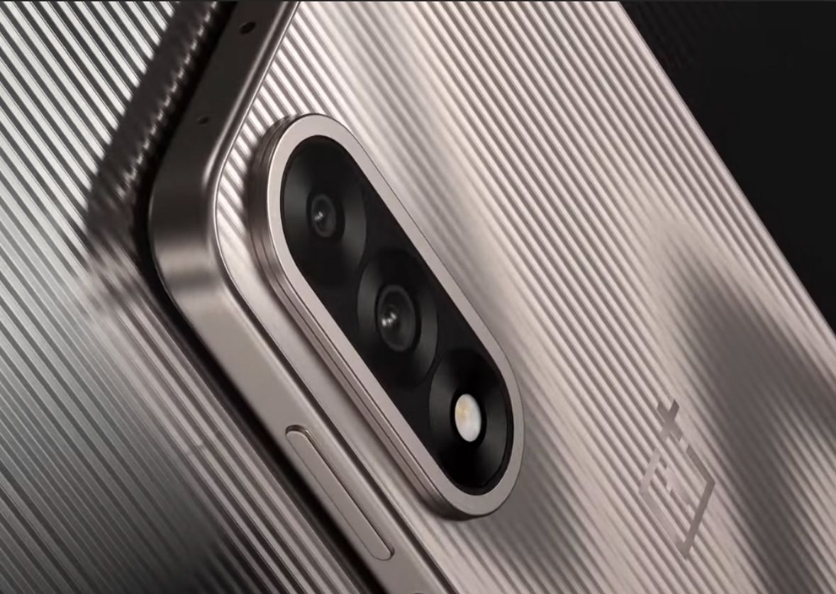 تكنولوجيا: تسريب يكشف مميزات رئيسية في OnePlus 15R تشمل شاشة 165 هرتز ومعالج Snapdragon 8 Elite