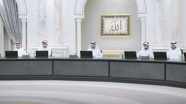عبدالله بن سالم يترأس اجتماع المجلس التنفيذي للشارقة