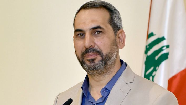 إيهاب حمادة: لسنا في موقع لتسليم السلاح وهذا مجرد وهم