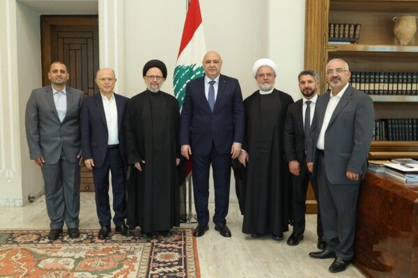 الرئيس عون استقبل فضل الله وتم البحث في عدد من مواضيع الساعة في ضوء التطورات الأخيرة