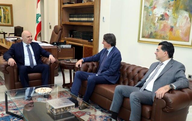 عون اطلع من المدير الإقليمي للأونيسكو على مجالات دعم المنظمة للبنان واستقبل أبو الحسن وسفير الجزائر