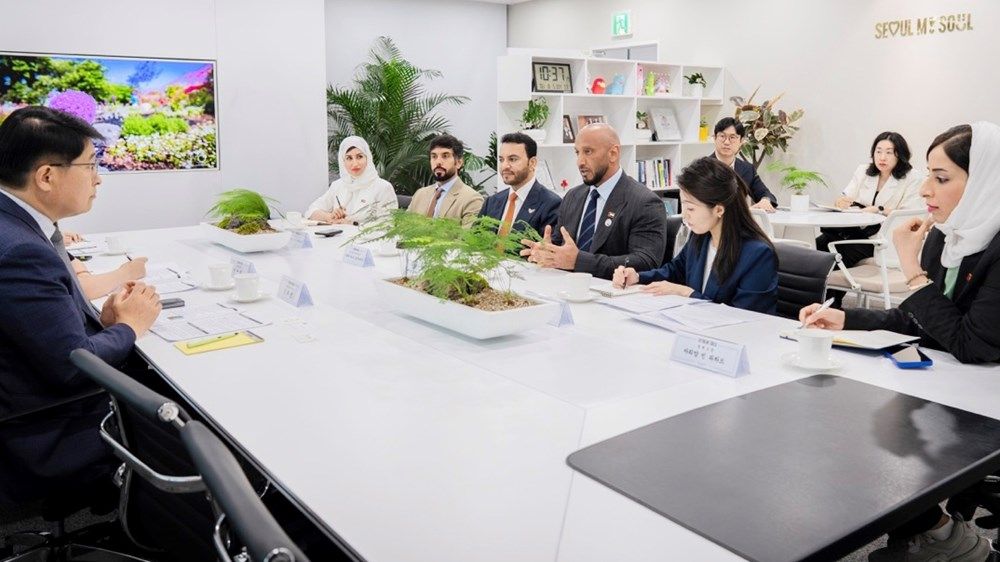 وفد قمة "بريدج" يبحث فرص التعاون الإعلامي والتكنولوجي بين الإمارات وكوريا