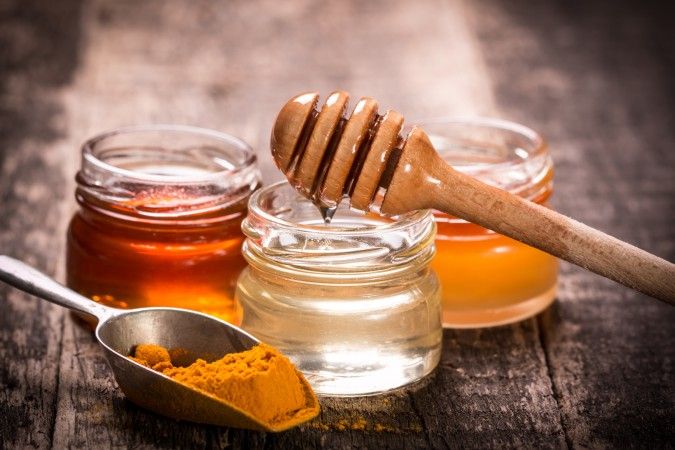 ماسكات لتبييض الوجه.. أدمجيها بروتين عناية طبيعية صباحية ومسائية