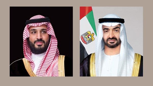رئيس الدولة وولي عهد السعودية يبحثان العلاقات الأخوية والجهود المبذولة تجاه التطورات في المنطقة