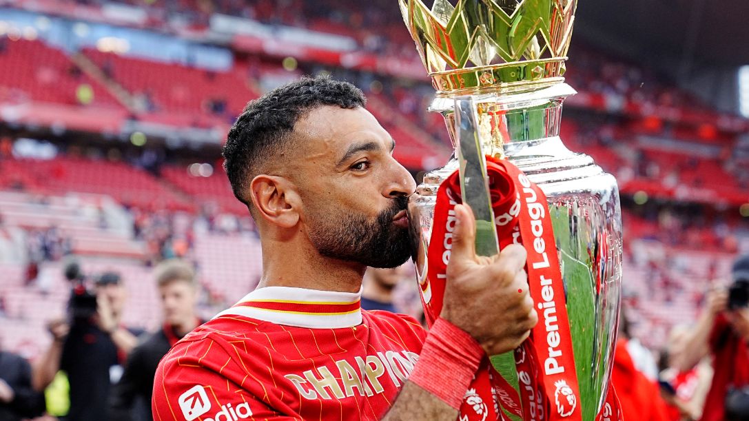 محمد صلاح أو "الملك المصري": كيف تحول صبي صغير إلى "رمز وطني"؟