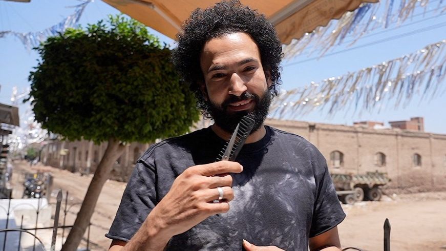 محمد صلاح أو "الملك المصري": كيف تحول صبي صغير إلى "رمز وطني"؟