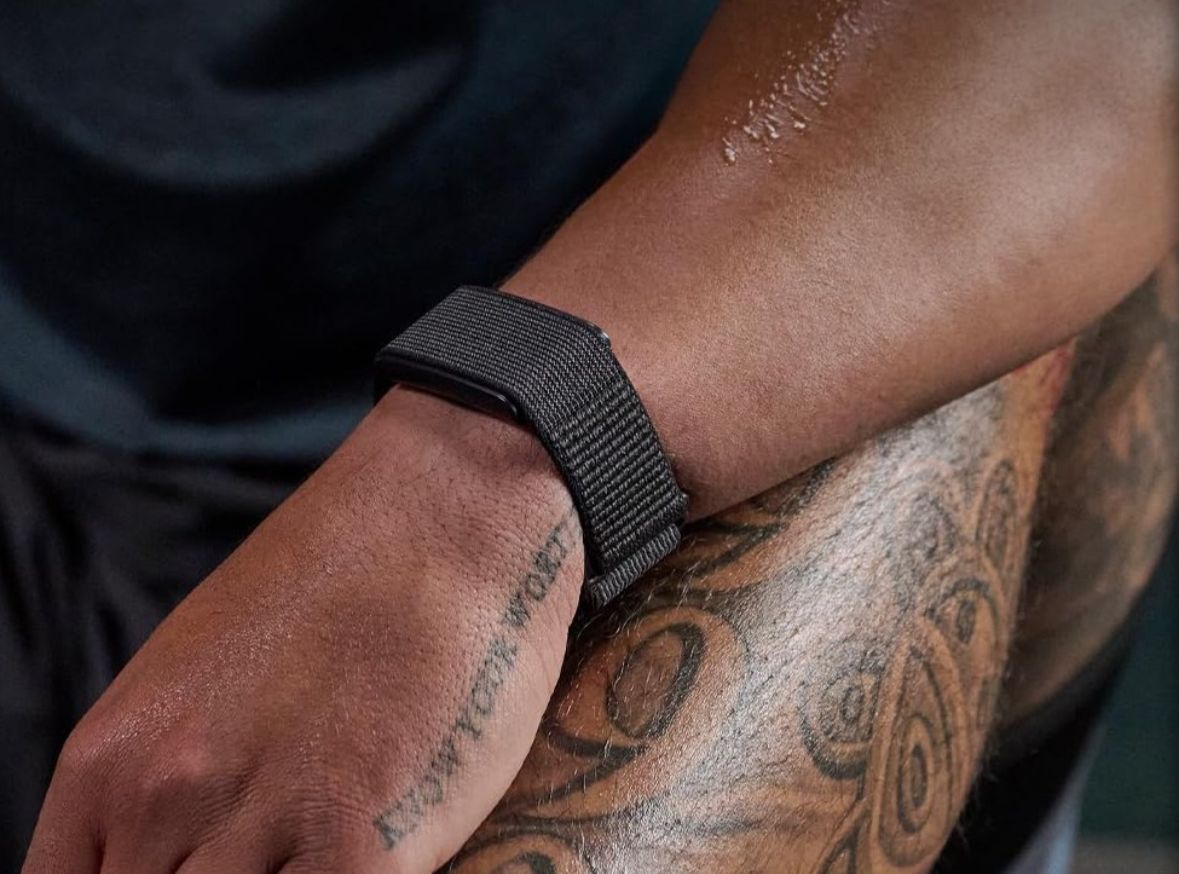 تكنولوجيا: تحديث جديد لـ Amazfit Helio Strap يحسن تتبع معدل ضربات القلب والنوم