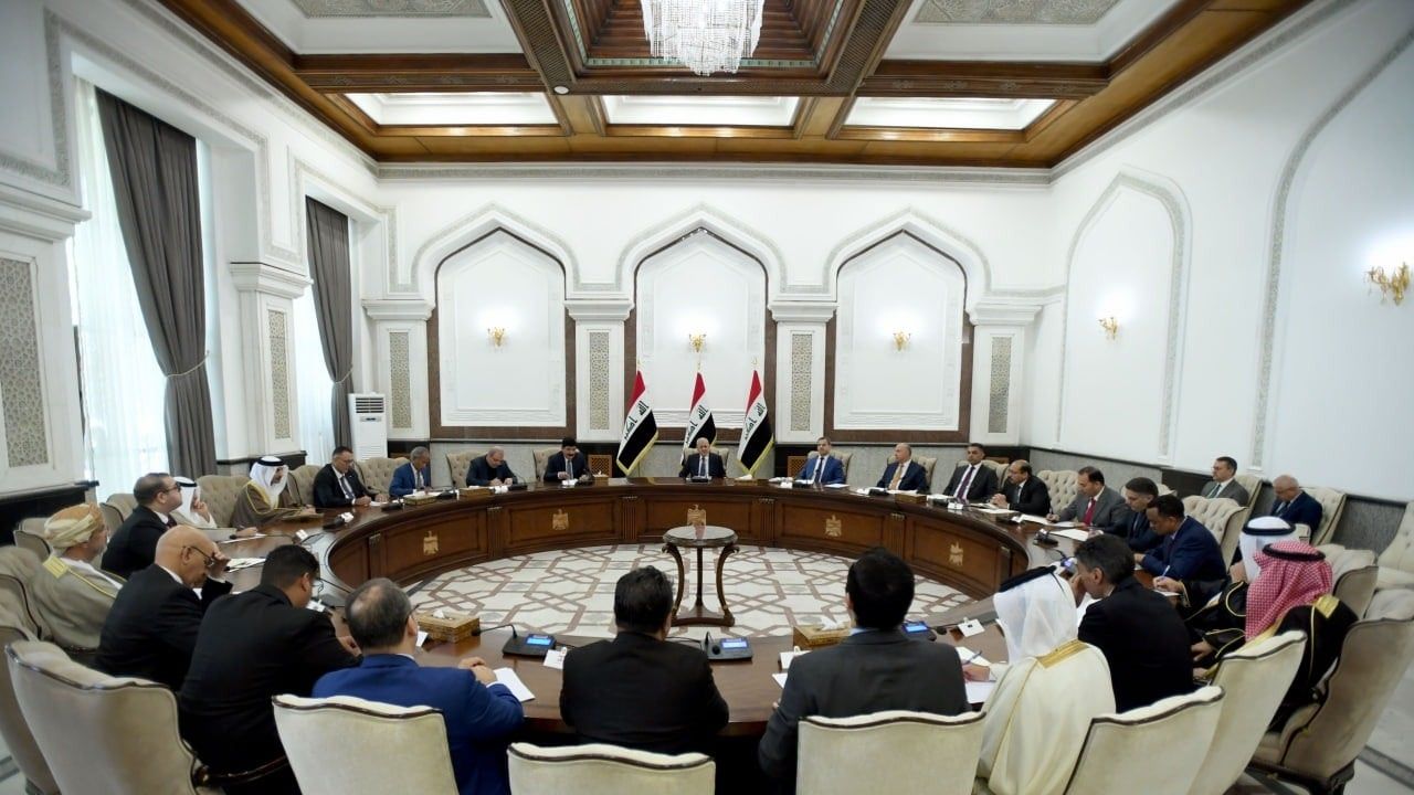رئيس الجمهورية لسفراء دول عربية وإسلامية: المأساة في غزة تستدعي موقفاً موحداً