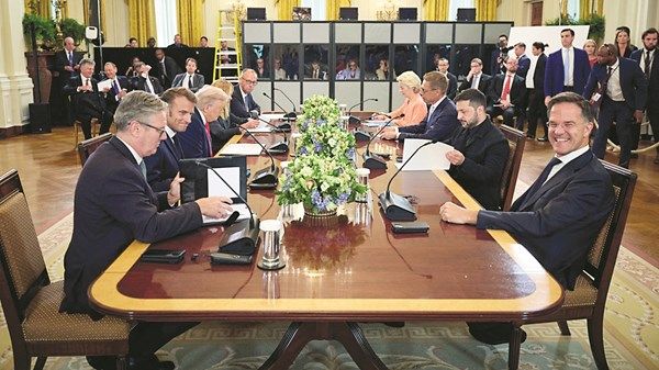ترامب يطالب بوتين وزيلينسكي بالمرونة لإنهاء الحرب