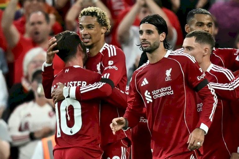 بطولة إنكلترا: نيوكاسل يستضيف ليفربول وسط أزمة أيزاك وتوتنهام يختبر سيتي