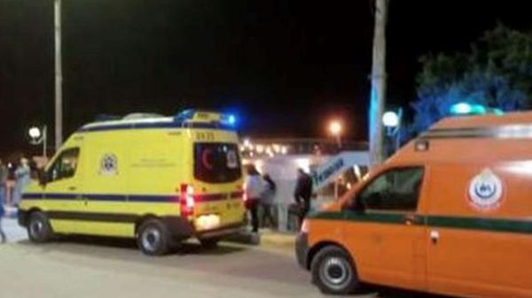 وفاة شخصين وإصابة العشرات في حادث تصادم على طريق الإسكندرية