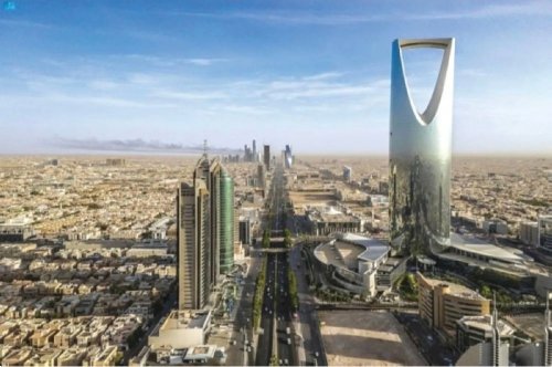 السعودية تبدأ تطبيق أهم مبادرات التحول الوطني.. لا كفيل ولا قيود على المغتربين من اليوم