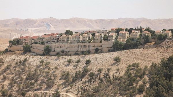 إسرائيل توافق على مشروع استيطاني لفصل الضفة