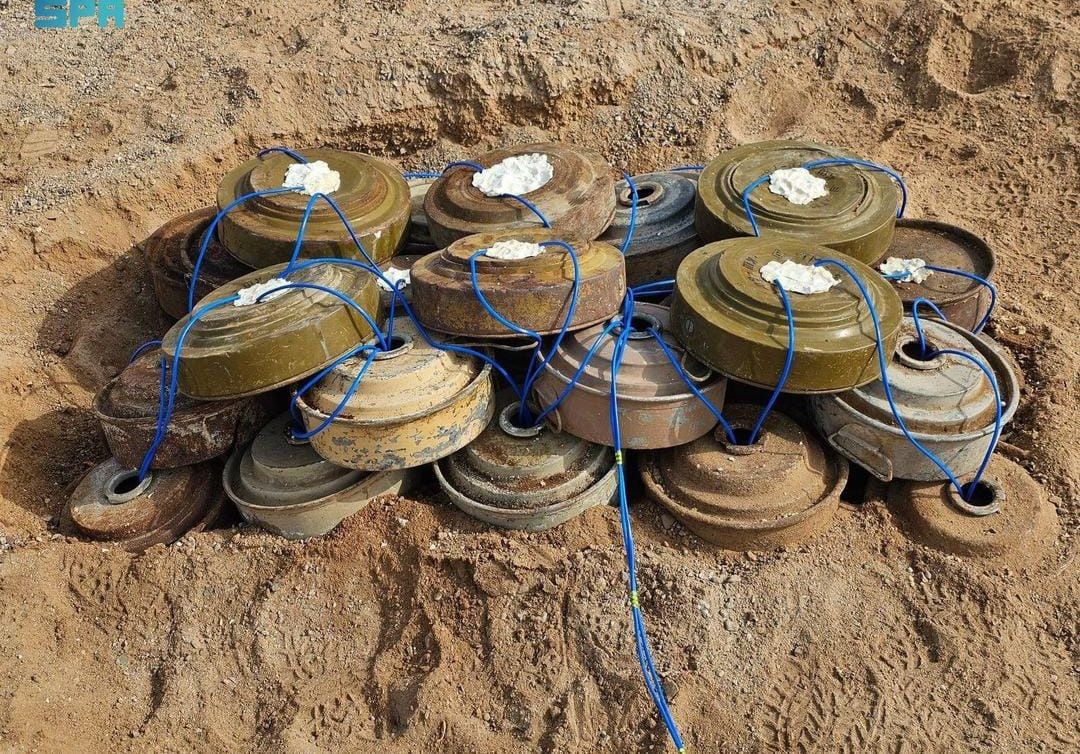 مشروع “مسام” ينزع 915 لغمًا من الأراضي اليمنية خلال أسبوع
