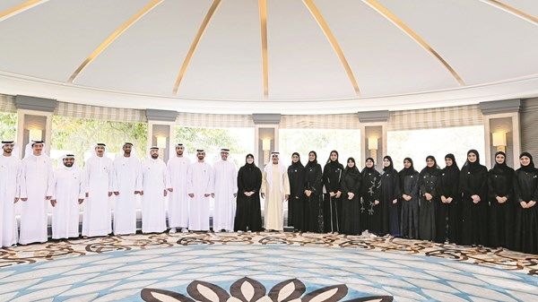 نهيان بن مبارك: تمكين أبناء وبنات الوطن وتطوير إمكاناتهم ليكونوا جاهزين لسوق العمل