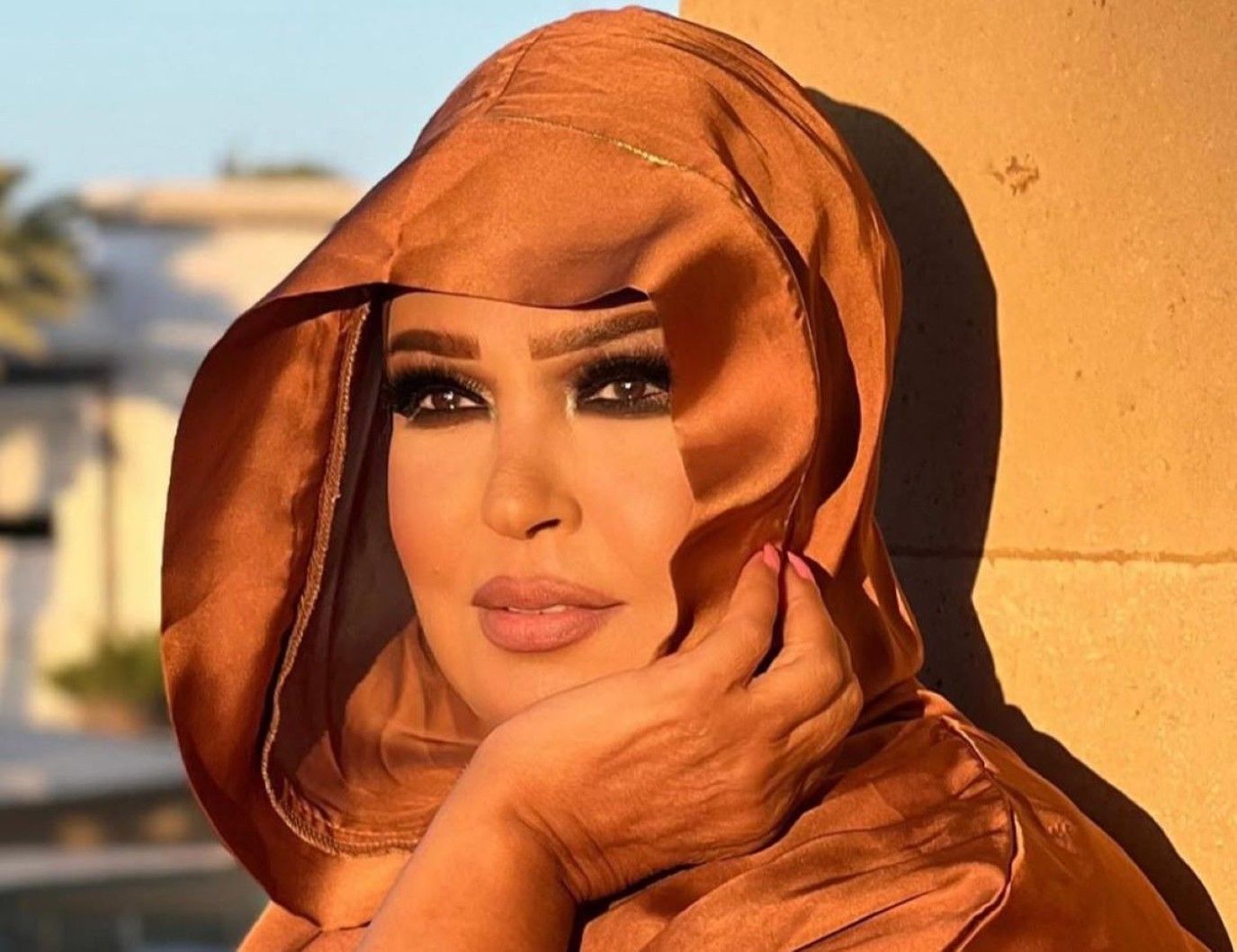 فيفي عبده تعلن وفاة صديقة عمرها الفنانة سهير مجدي
