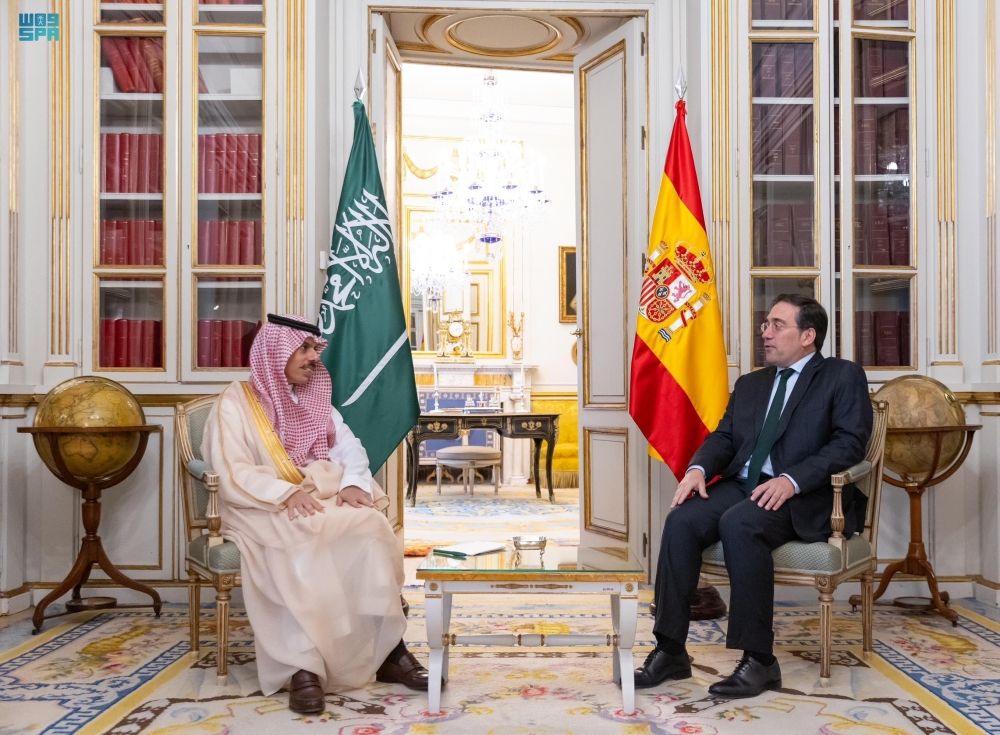 وزير الخارجية السعودي يبحث مع نظيره الإسباني تطورات غزة