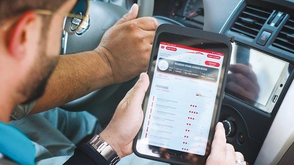 «طرق دبي» تؤهل السائقين الجدد عبر منصة «تدريب» الرقمية