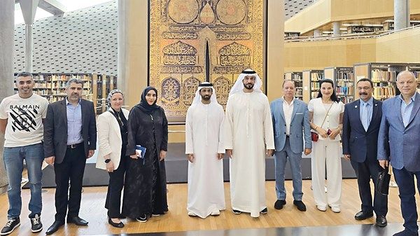 برئاسة خليفة بن محمد.. وفد إماراتي يطّلع على الممارسات المعرفية في مكتبة الإسكندرية
