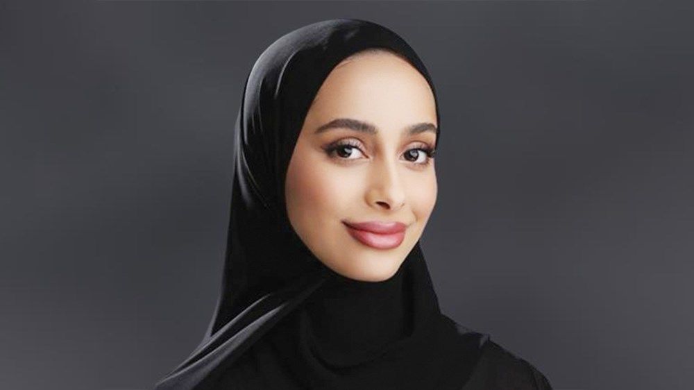 المرأة الإماراتية.. حضور مؤثر وملهم في القطاعات الثقافية والفنية والمتحفية