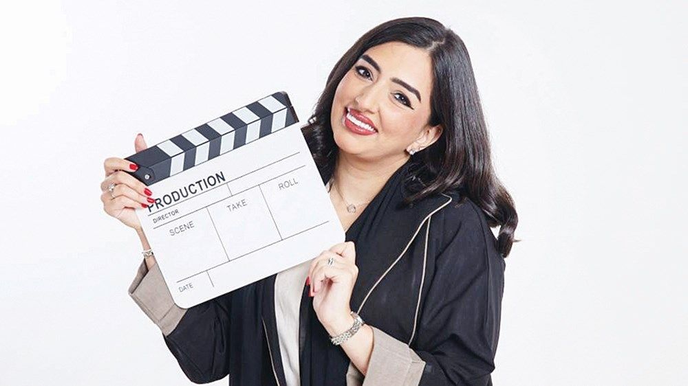 المرأة الإماراتية.. مسيرة حافلة في صناعة المحتوى الإبداعي