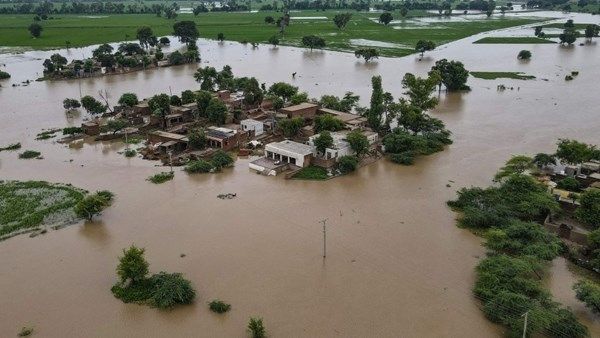 إجلاء نصف مليون شخص في البنجاب بسبب الأمطار الغزيرة