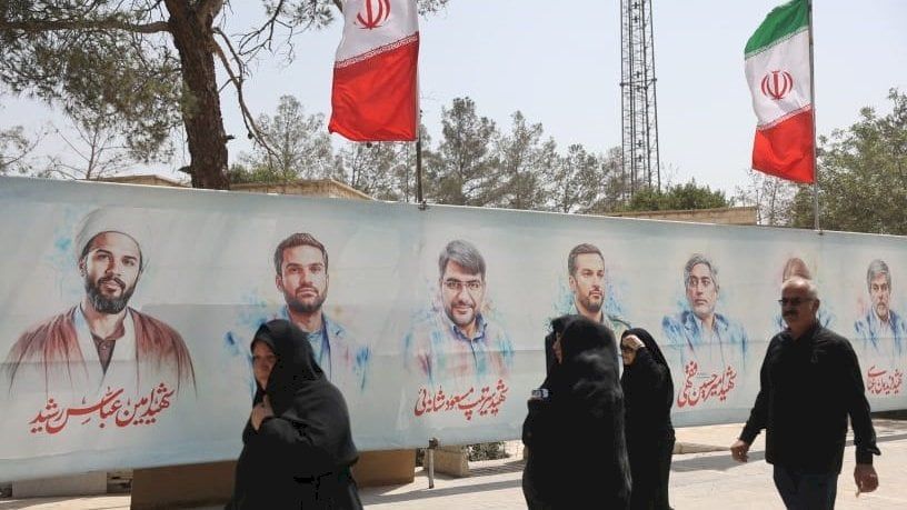 "هواتف الحراس".. كلمة سر إسرائيل في اغتيال قيادات إيران