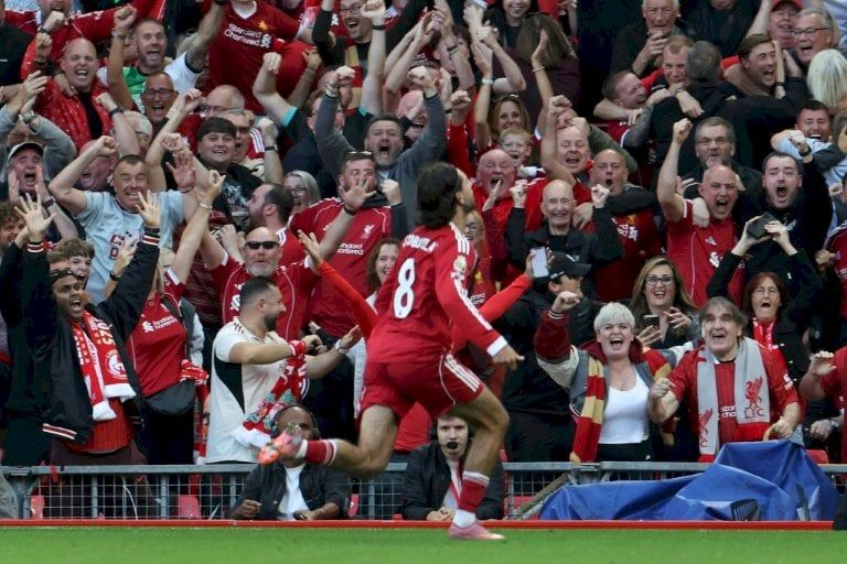 بطولة إنكلترا: سوبوسلاي يهدي ليفربول انتصارا ثمينا على أرسنال