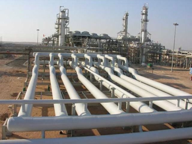 مصر.. توقيع 4 اتفاقات مع شركات كبرى للتنقيب عن النفط والغاز