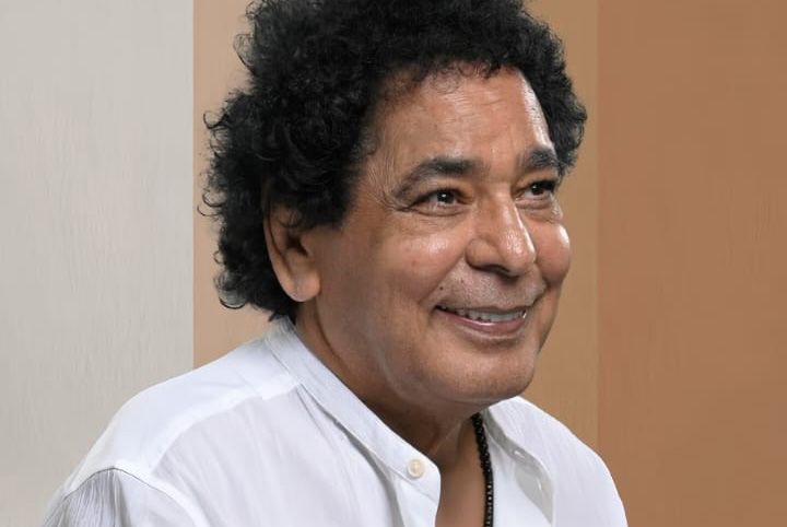 بالفيديو- محمد منير يطرح بصوته المؤثر أغنية فيلم “ضي”