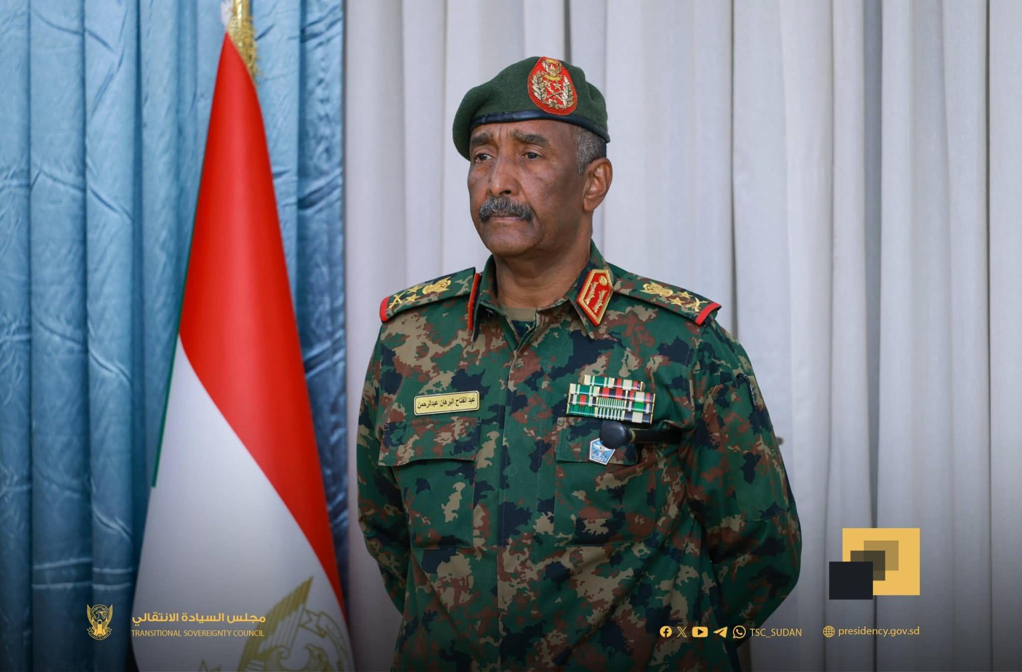 البرهان يصدر قراراً بتعيين مولانا إنتصار أحمد عبدالعال أحمد نائباً عاماً لجمهورية السودان