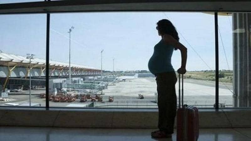 استئصال ورم ليفي يزن 8 كيلوغرامات من سيدة حامل
