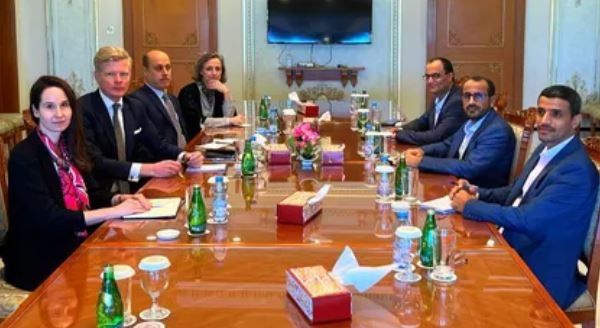 مفاجأة...المبعوث الاممي يتفق مع الحوثيين