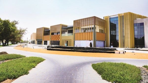 «سوق المعترض».. بيئة متكاملة تعزّز جودة الحياة في العين