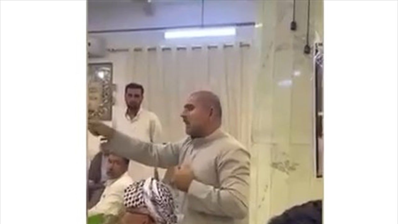 "لا صفحة جديدة بل نفتح جهنم".. أهالي شط العرب "ينفجرون" على محافظ البصرة في تجمع انتخابي (فيديو)