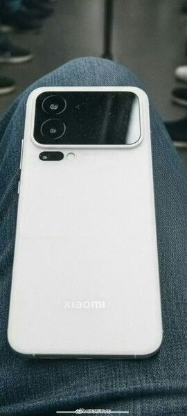 تكنولوجيا: هاتف Xiaomi 16 Pro Max يظهر بشاشة ثانية داخل وحدة كاميرا Leica وفق تسريبات جديدة