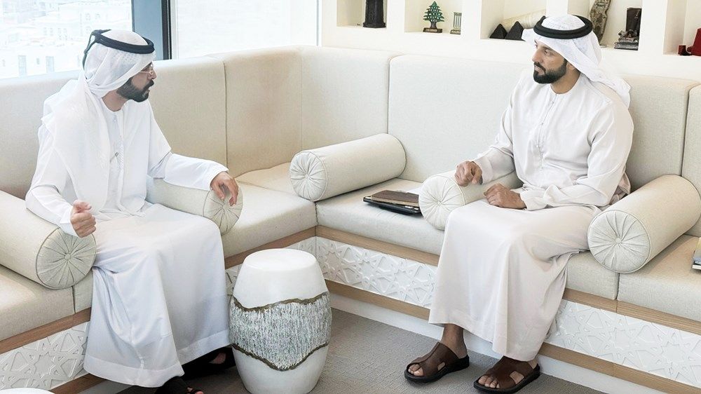 وزير الشباب في حوار مع «الاتحاد»: استراتيجية وطنية لتمكين شباب الإمارات وتعزيز دورهم في التنمية المستدامة