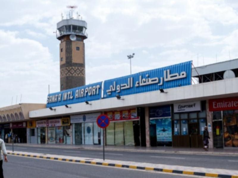 محامي صالح يكشف تفاصيل الرحلات الغامضة...ما الذي يحدث في مطار صنعاء؟